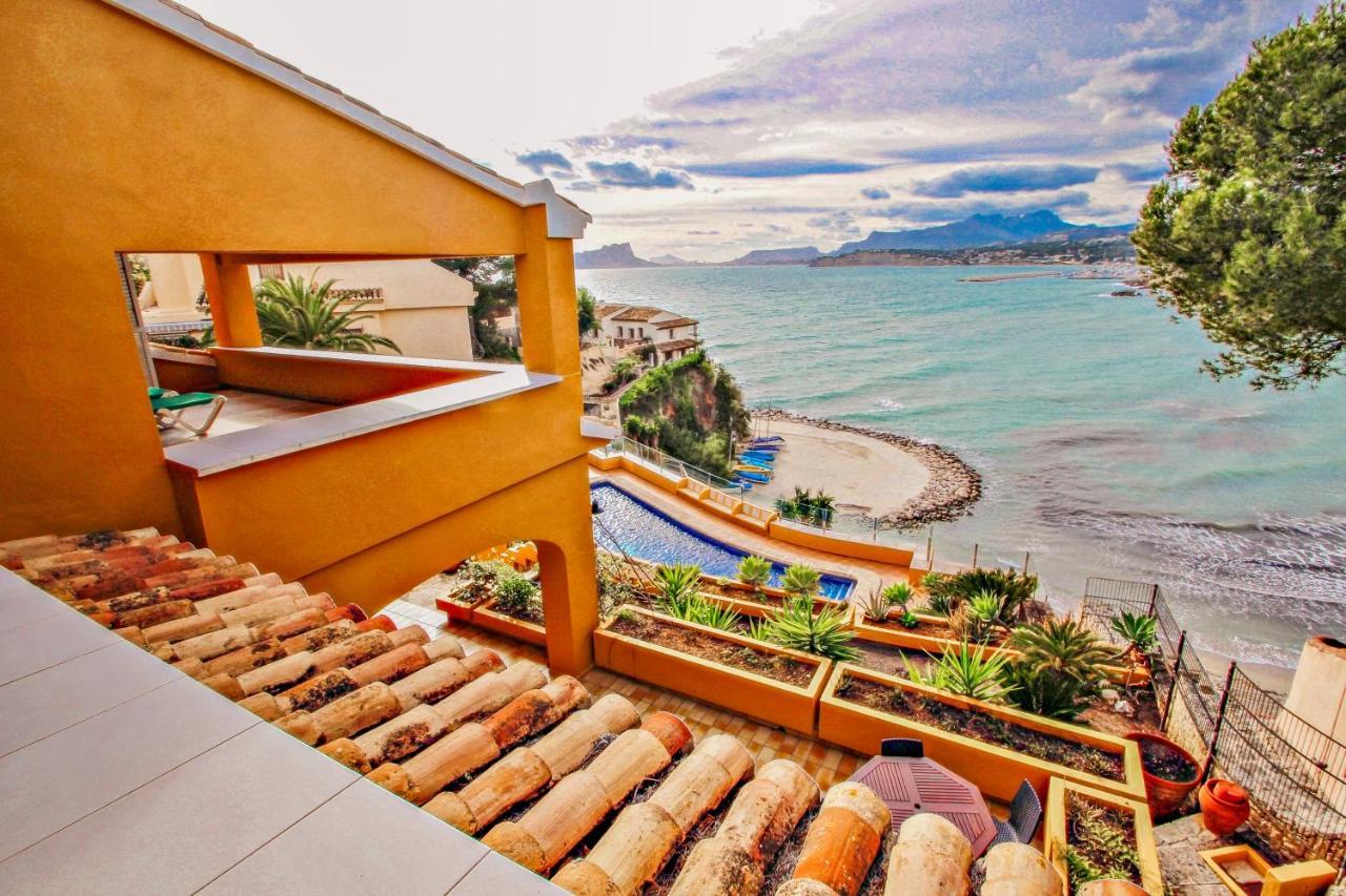 El Portet - Beachfront Holiday Home With Private Pool In Moraira Εξωτερικό φωτογραφία